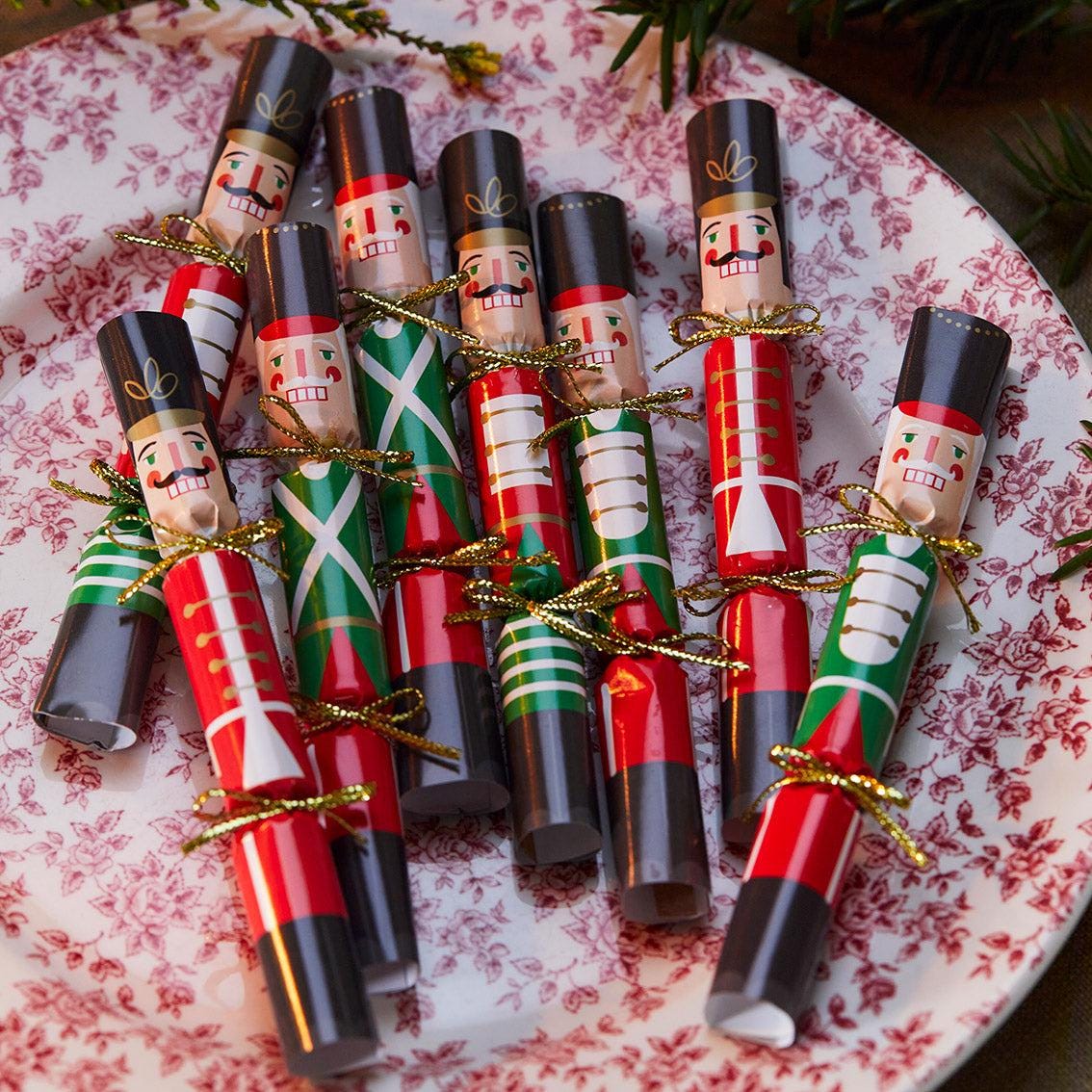 Botanical Nutcracker Mini 5" Saucer Crackers (8 Pack)
