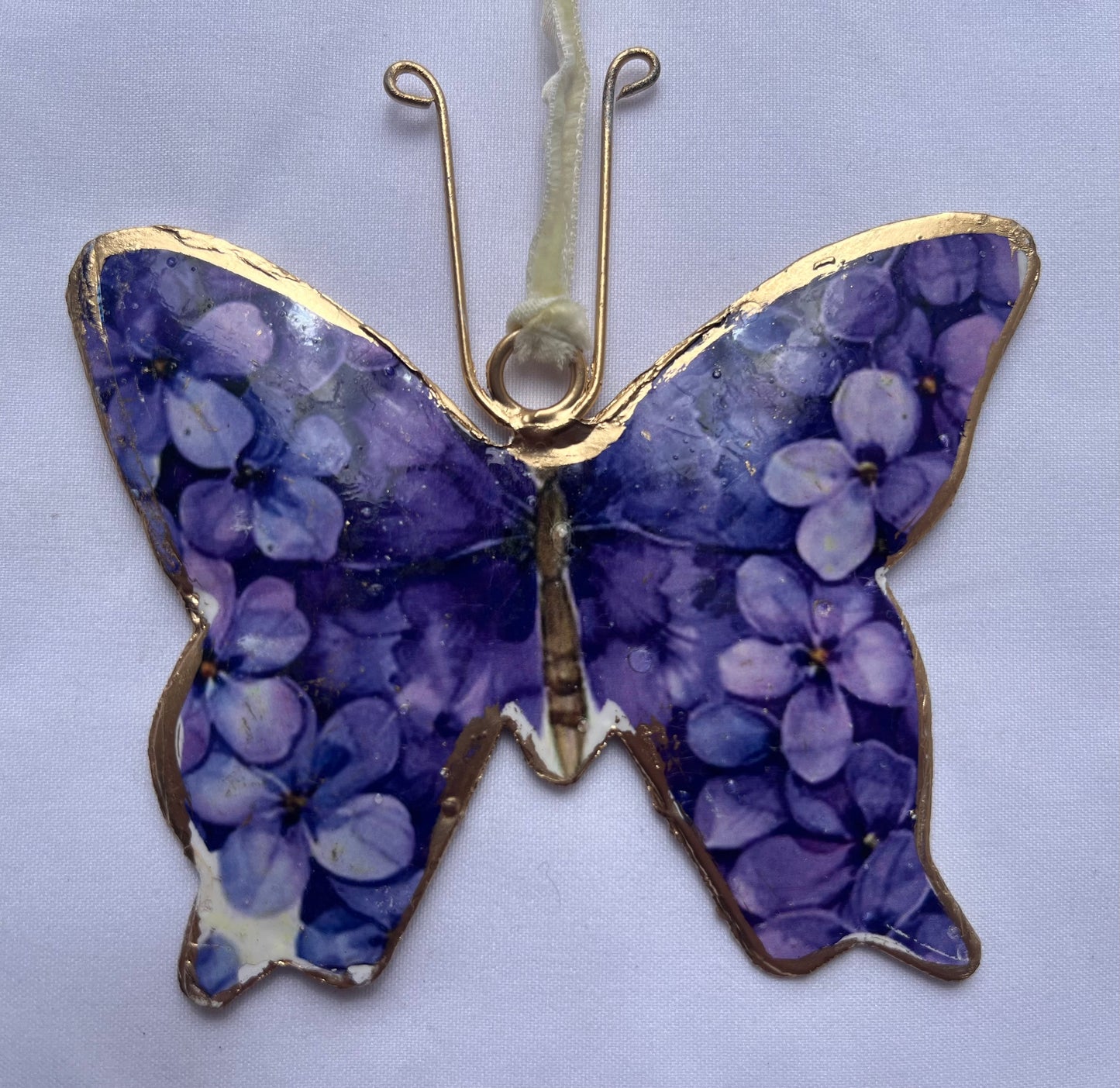 Floral Bloom Butterfly Hanging Heart Decoration