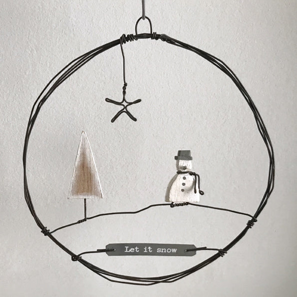 Christmas Large Rusty Wire Wreath with Snowman 'Let it Snow'