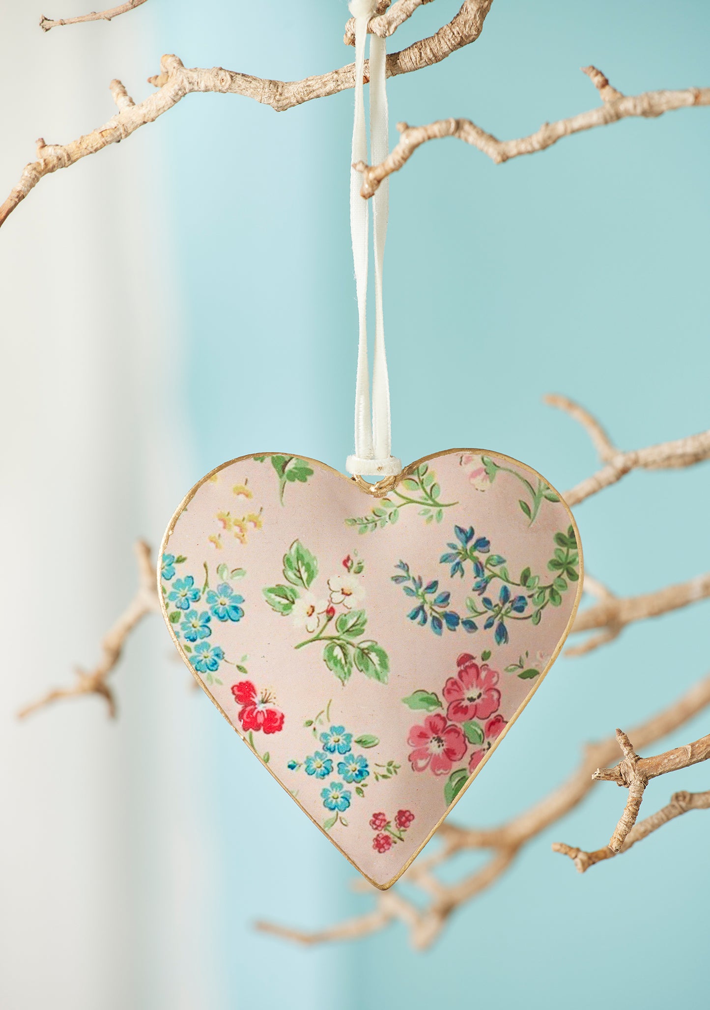 Hand Crafted Ditsy Floral Metal Hanging Heart Decoration