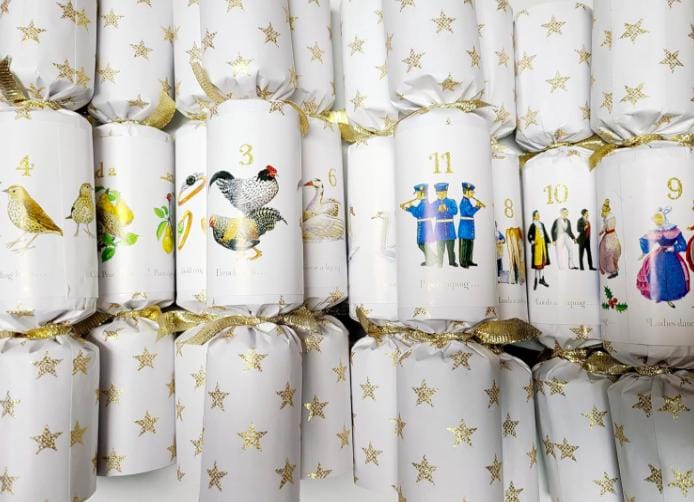 12 Days of Christmas Gold Stars Christmas Crackers in Tub (12 Pack)