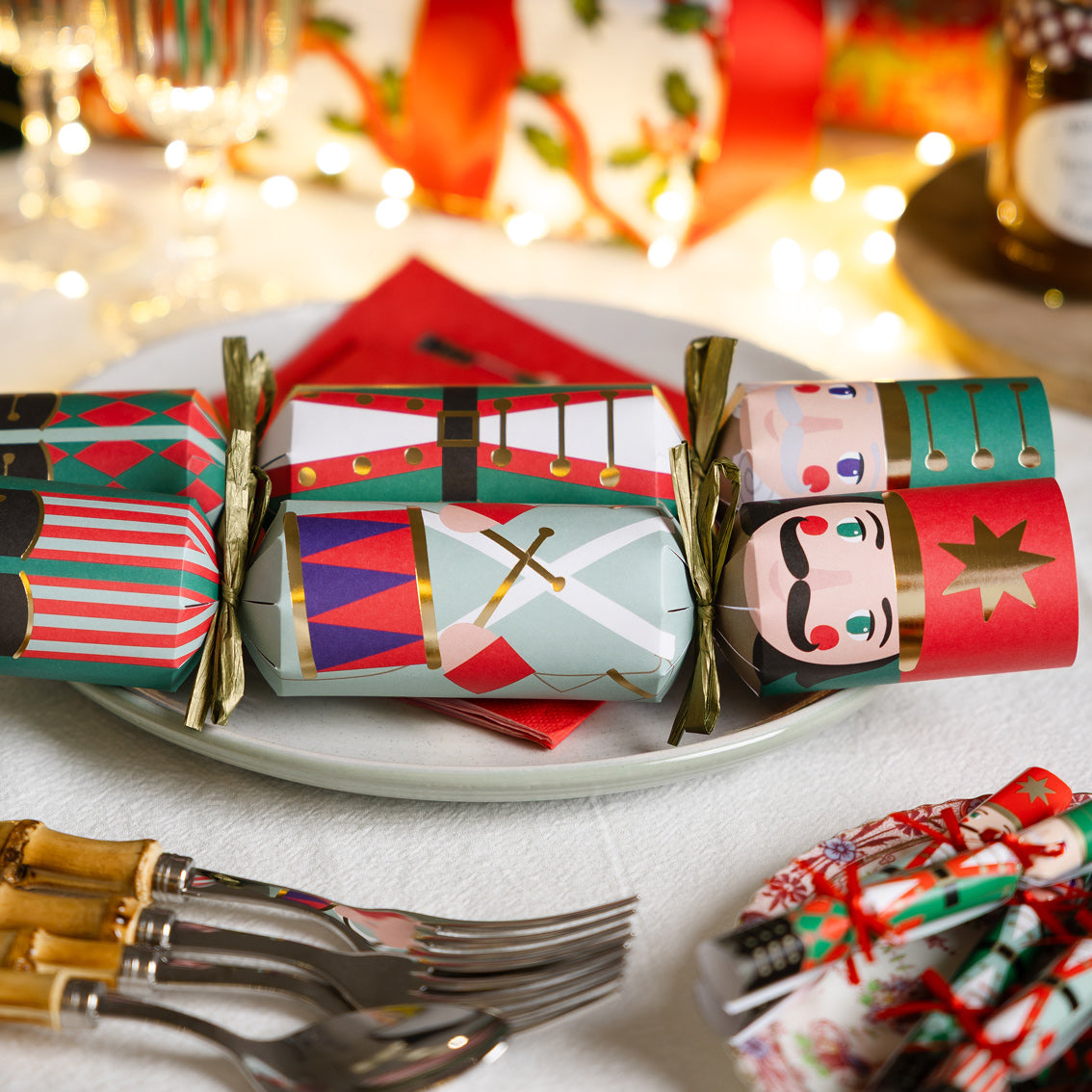 Botanical Nutcracker Bingo Eco Friendly Handmade Christmas Crackers (6 Pack)