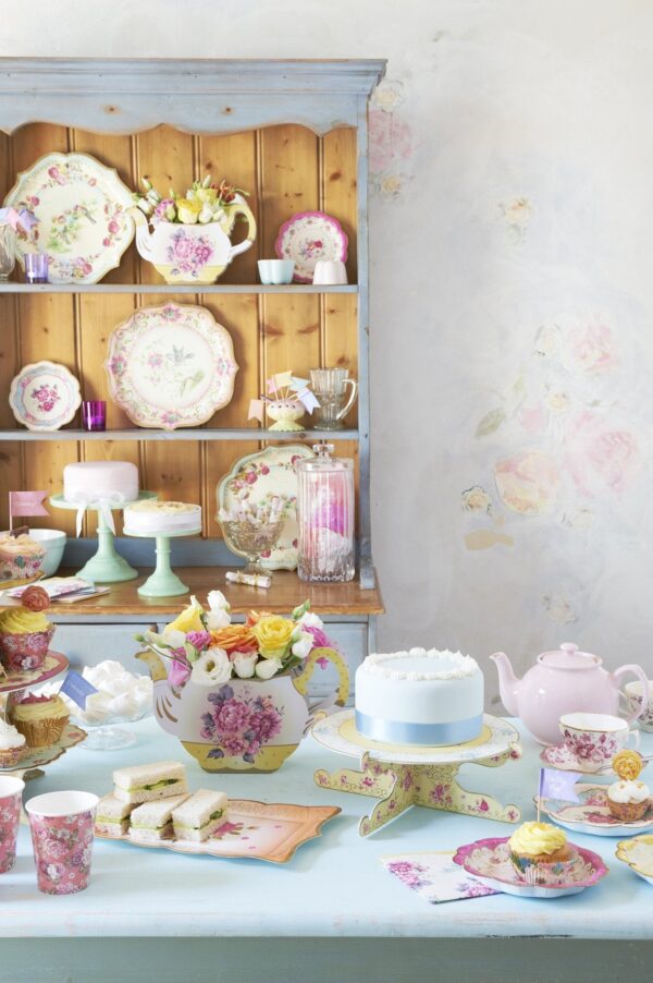 Talking Tables Truly Scrumptious Teapot Vase