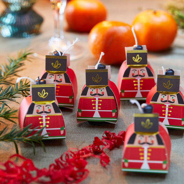 Talking Tables Botanical Nutcracker Christmas Poppers