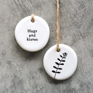 Porcelain Tag Hugs & Kisses by East of India