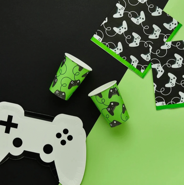 Game On! Paper Party Cups by Hootyballoo