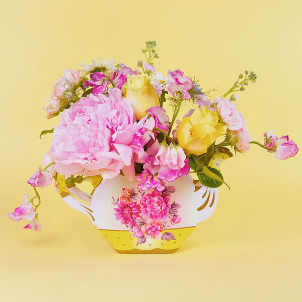 Truly Scrumptious Tea Pot Vase by Talking Tables